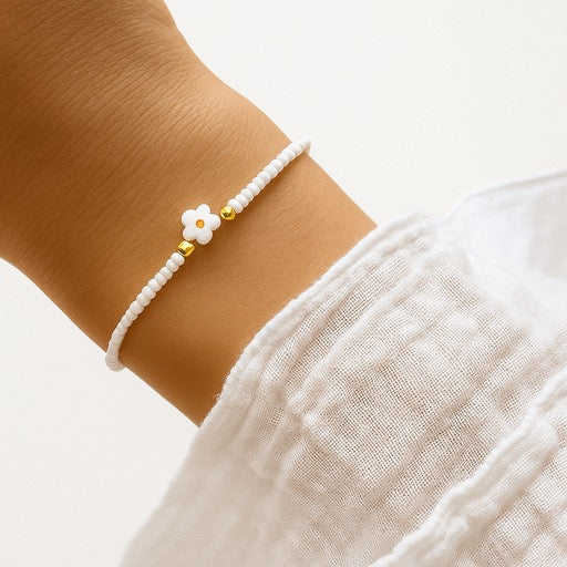 Perlenblumen Armband