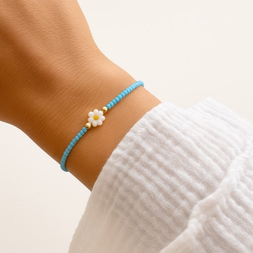 Perlenblumen Armband
