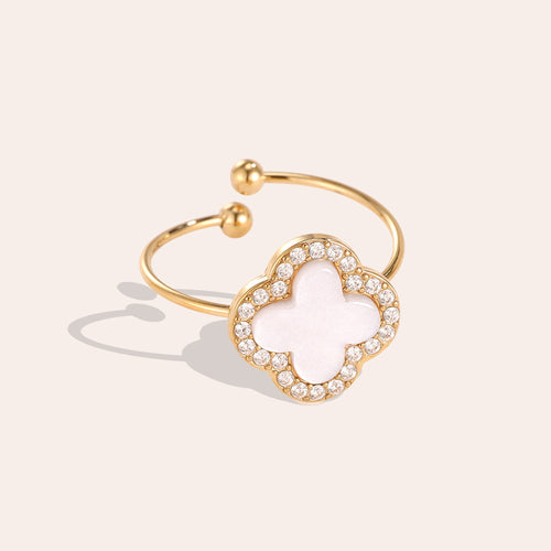 Amelié Clover Ring