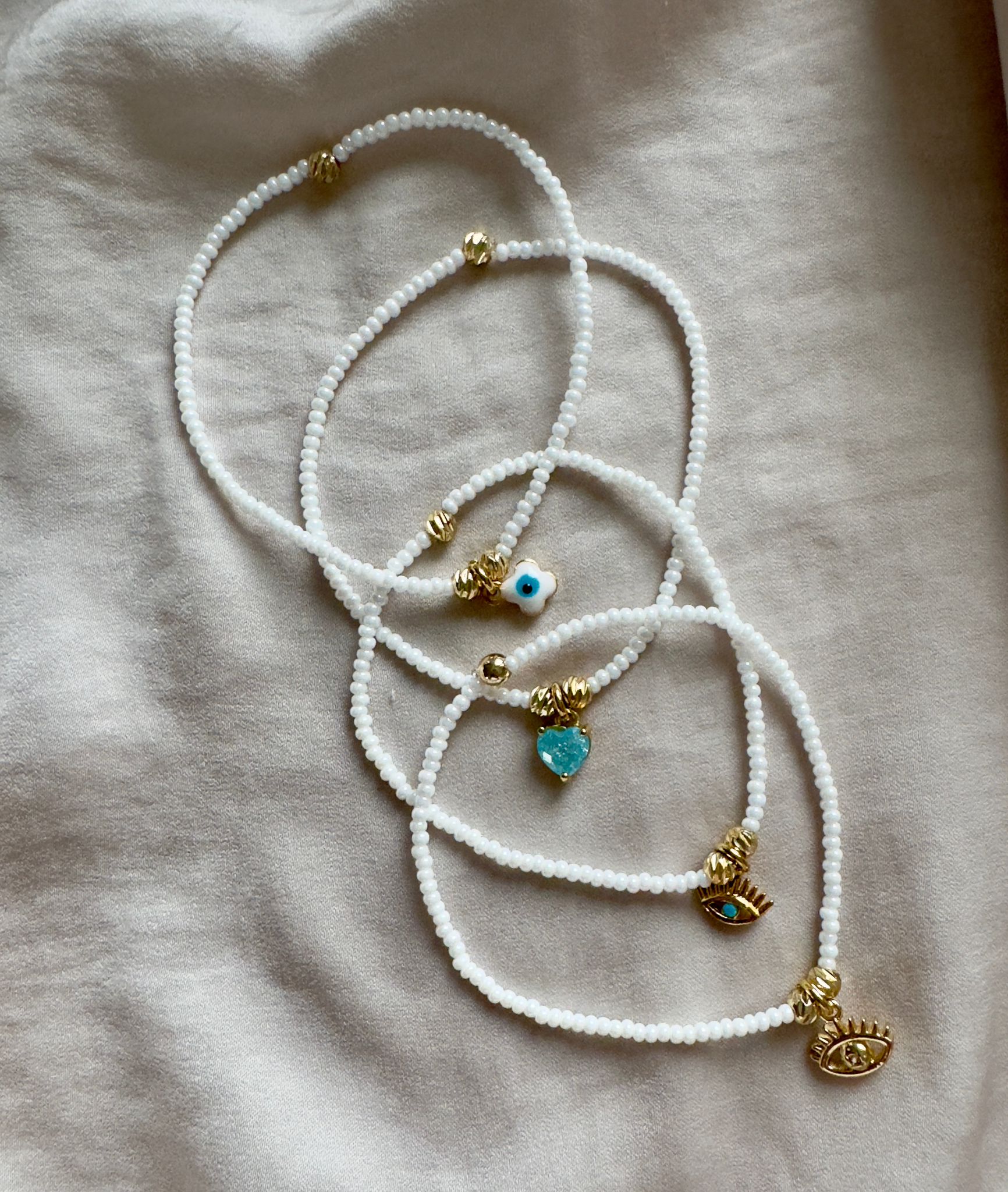 White Pearl Charm Armband
