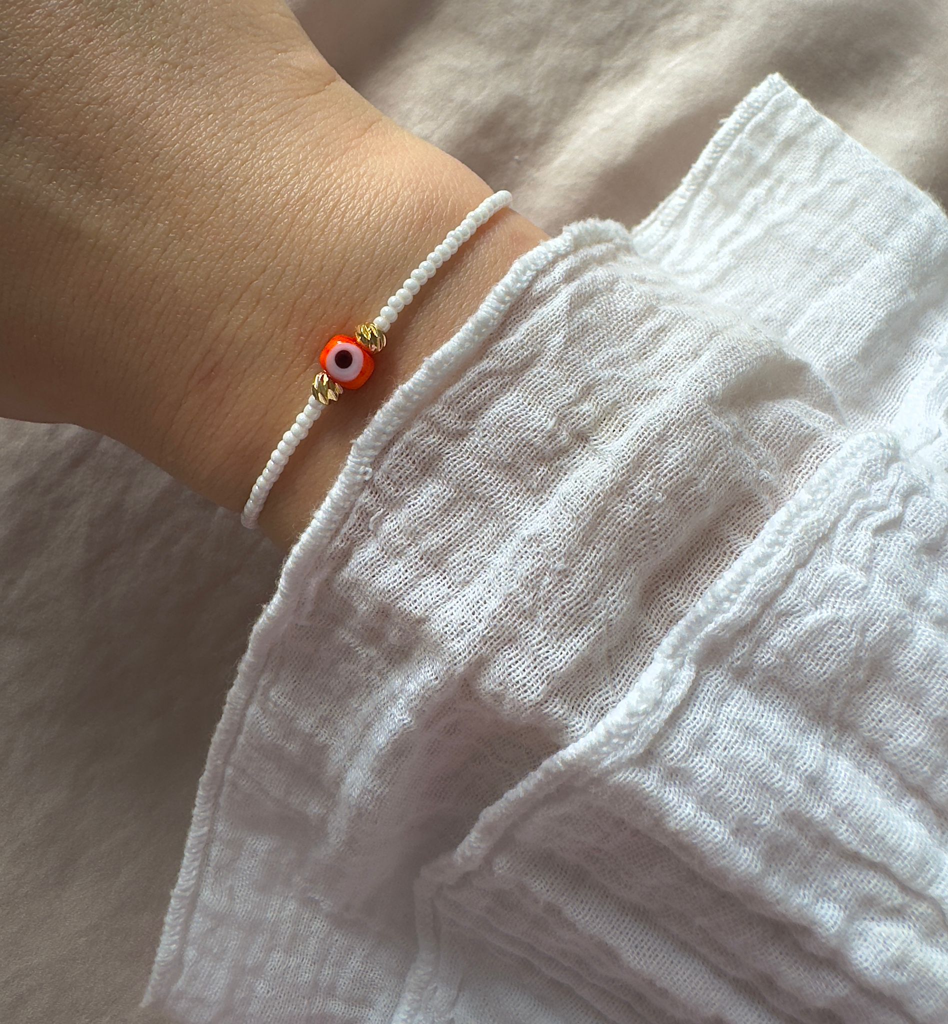 White Pearl Nazar Stein