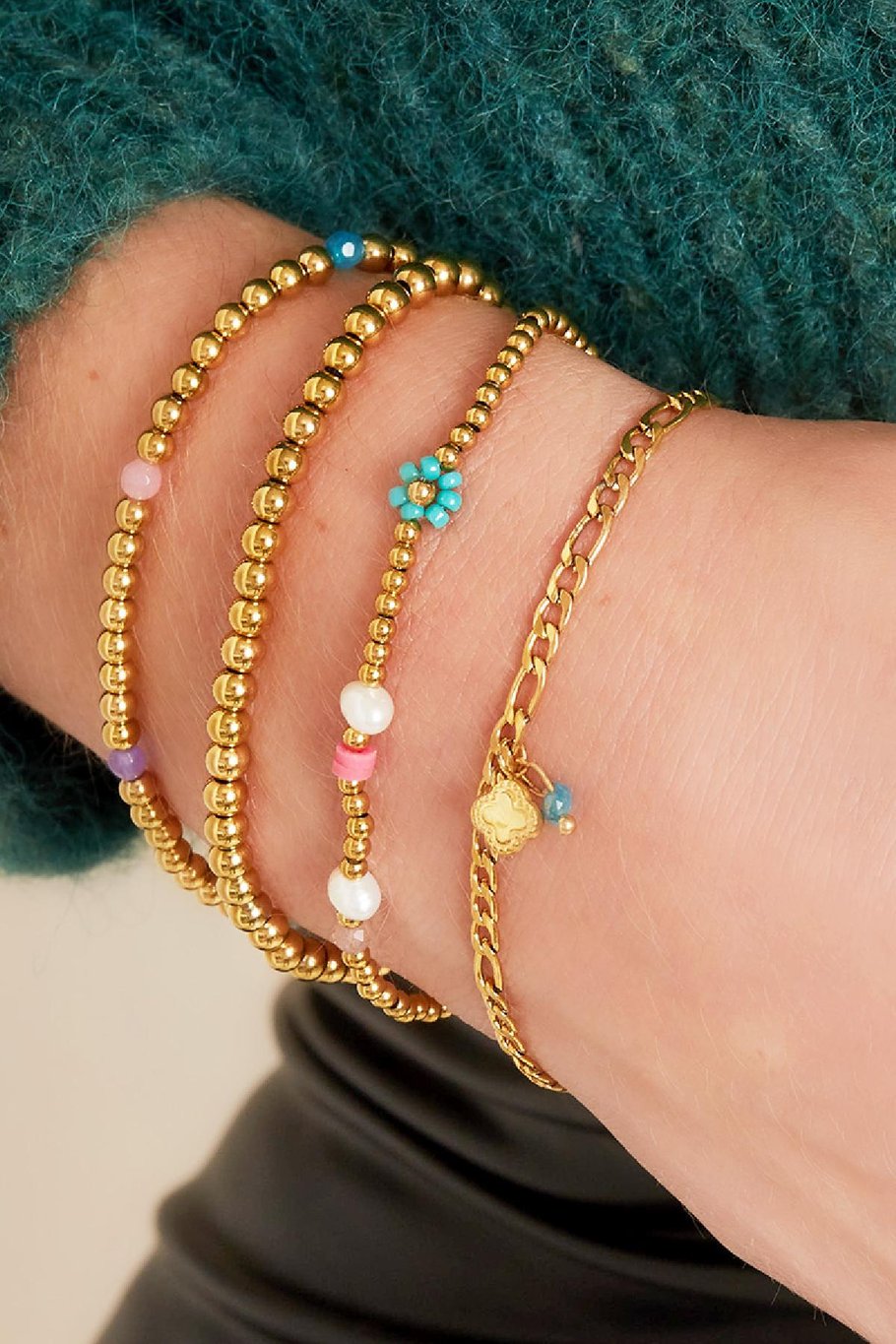 Mira Blue Clover Armband