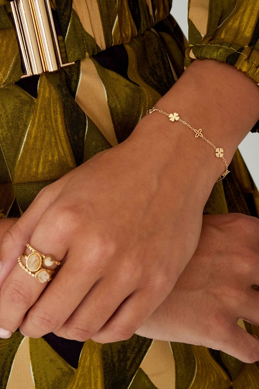 Five Charm Armband